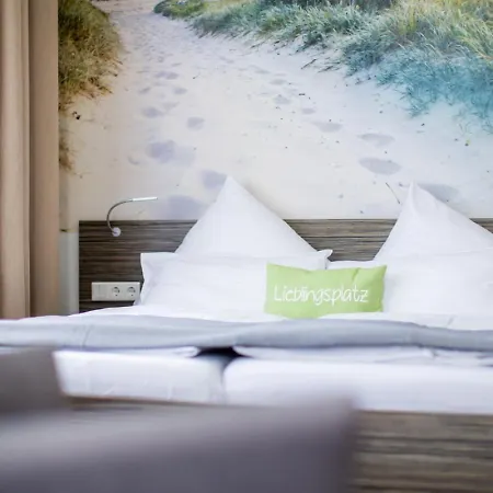 מלון Kronprinz 3*