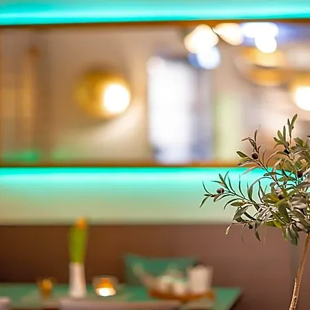 Hotel Kronprinz 3*